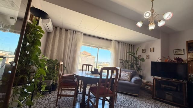 4 sovrum Lägenhet till salu i Alberic - 124 900 € (Ref: 10114635)