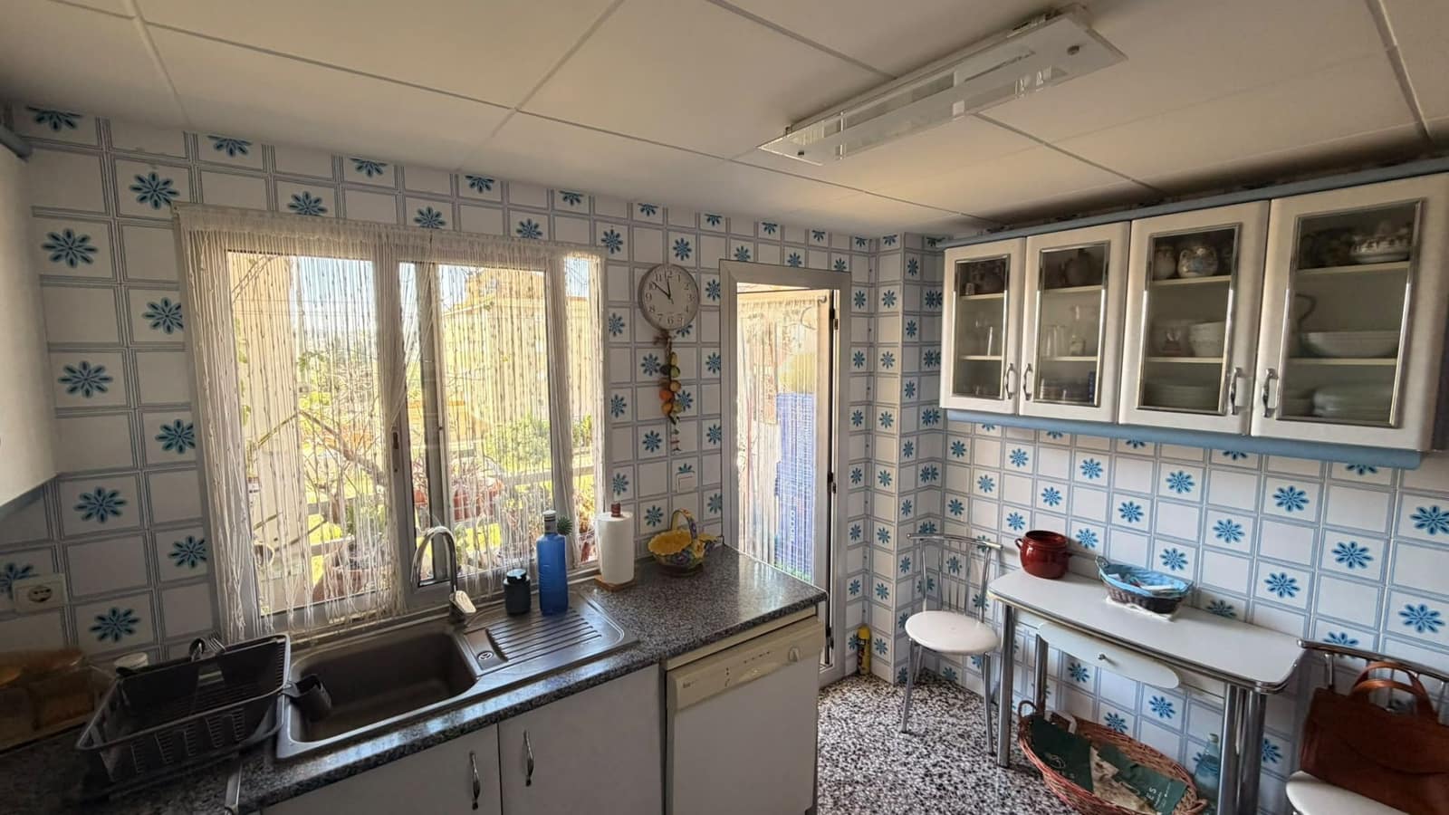4 bedroom Flat for sale in Alberic - € 124,900 (Ref: 10114635)