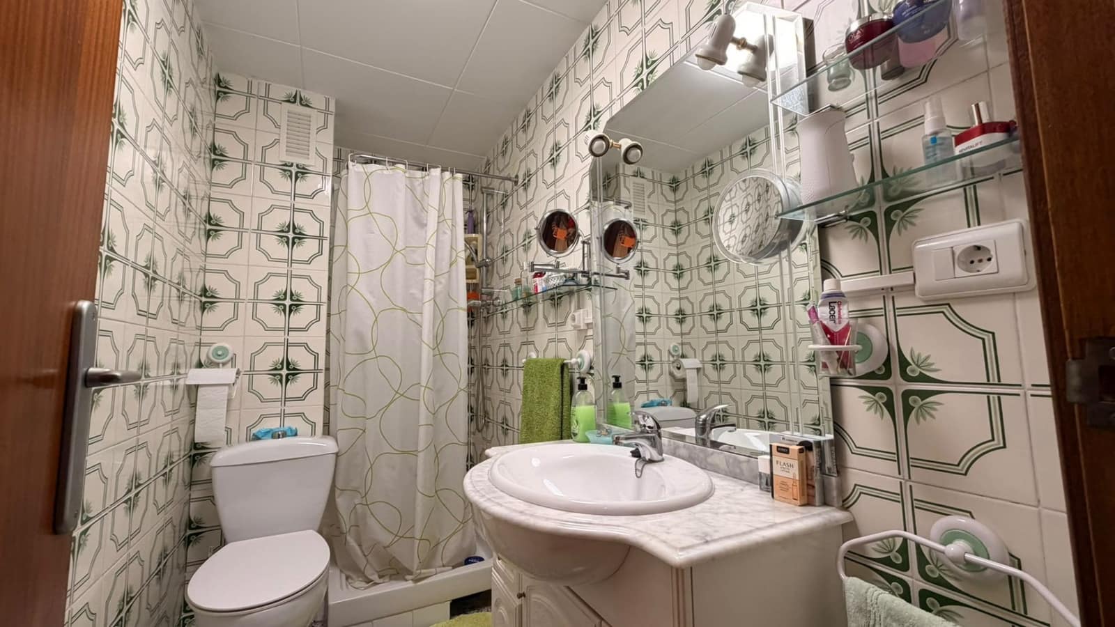 4 bedroom Flat for sale in Alberic - € 124,900 (Ref: 10114635)