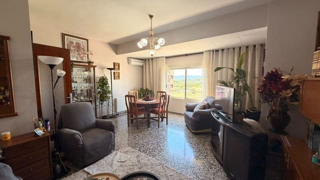 4 sovrum Lägenhet till salu i Alberic - 124 900 € (Ref: 10114635)