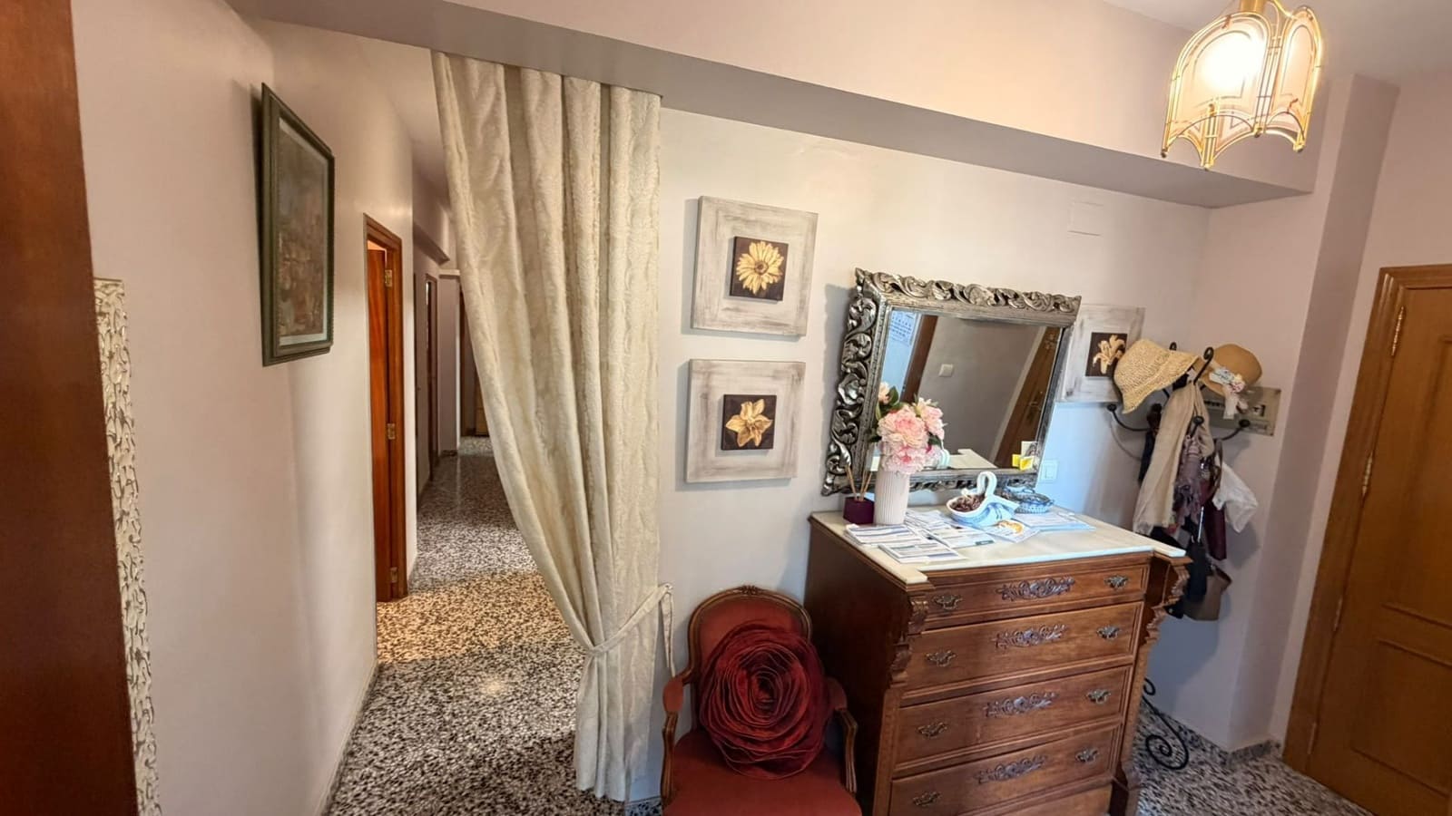 4 bedroom Flat for sale in Alberic - € 124,900 (Ref: 10114635)