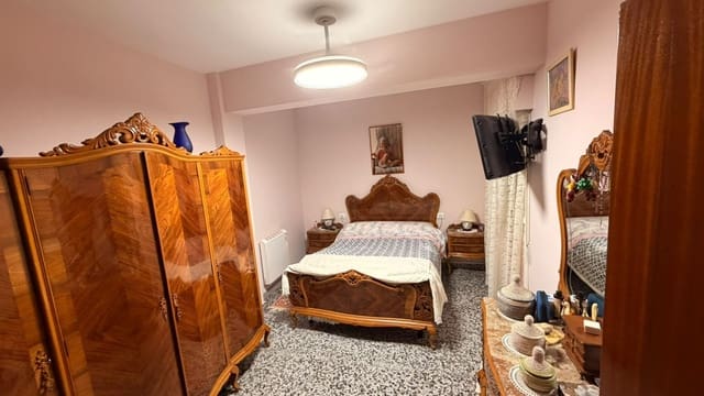 4 sovrum Lägenhet till salu i Alberic - 124 900 € (Ref: 10114635)