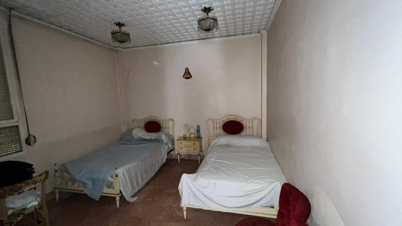 10 soveværelse Villa til salg i Alberic - € 139.000 (Ref: 10123470)