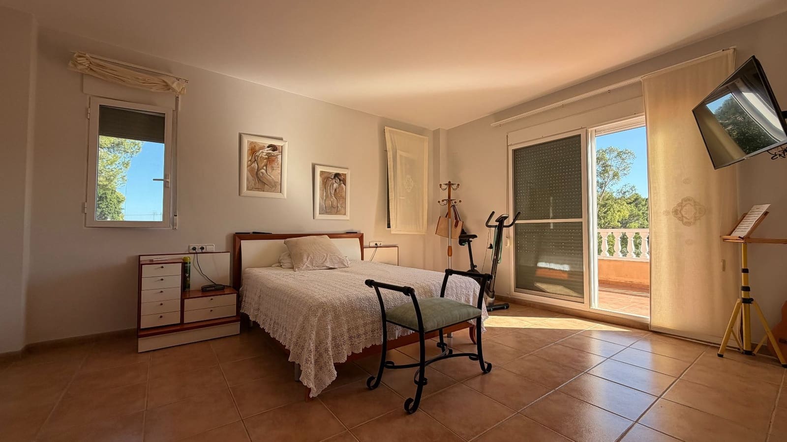 4 slaapkamer Villa te koop in Alberic met zwembad garage - € 360.000 (Ref: 10127726)