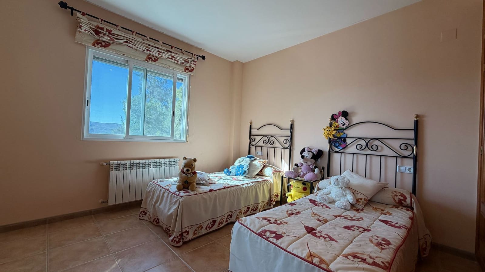 4 slaapkamer Villa te koop in Alberic met zwembad garage - € 360.000 (Ref: 10127726)