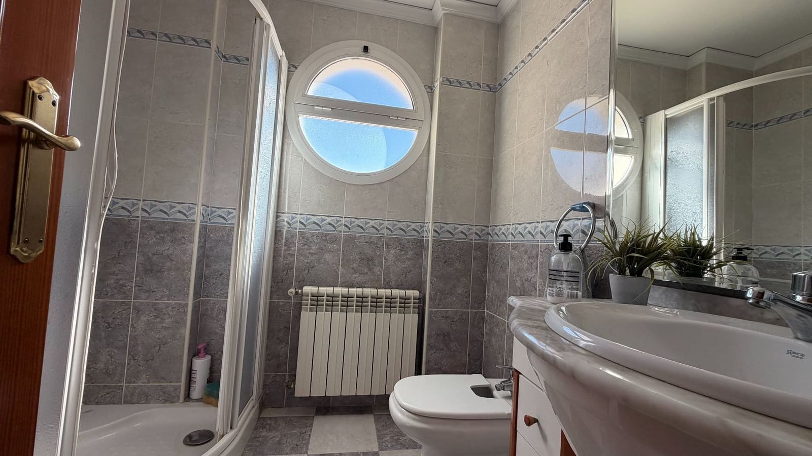 4 slaapkamer Villa te koop in Alberic met zwembad garage - € 360.000 (Ref: 10127726)