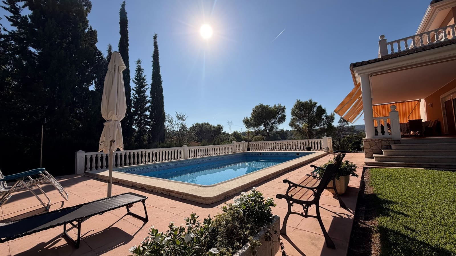 4 slaapkamer Villa te koop in Alberic met zwembad garage - € 360.000 (Ref: 10127726)