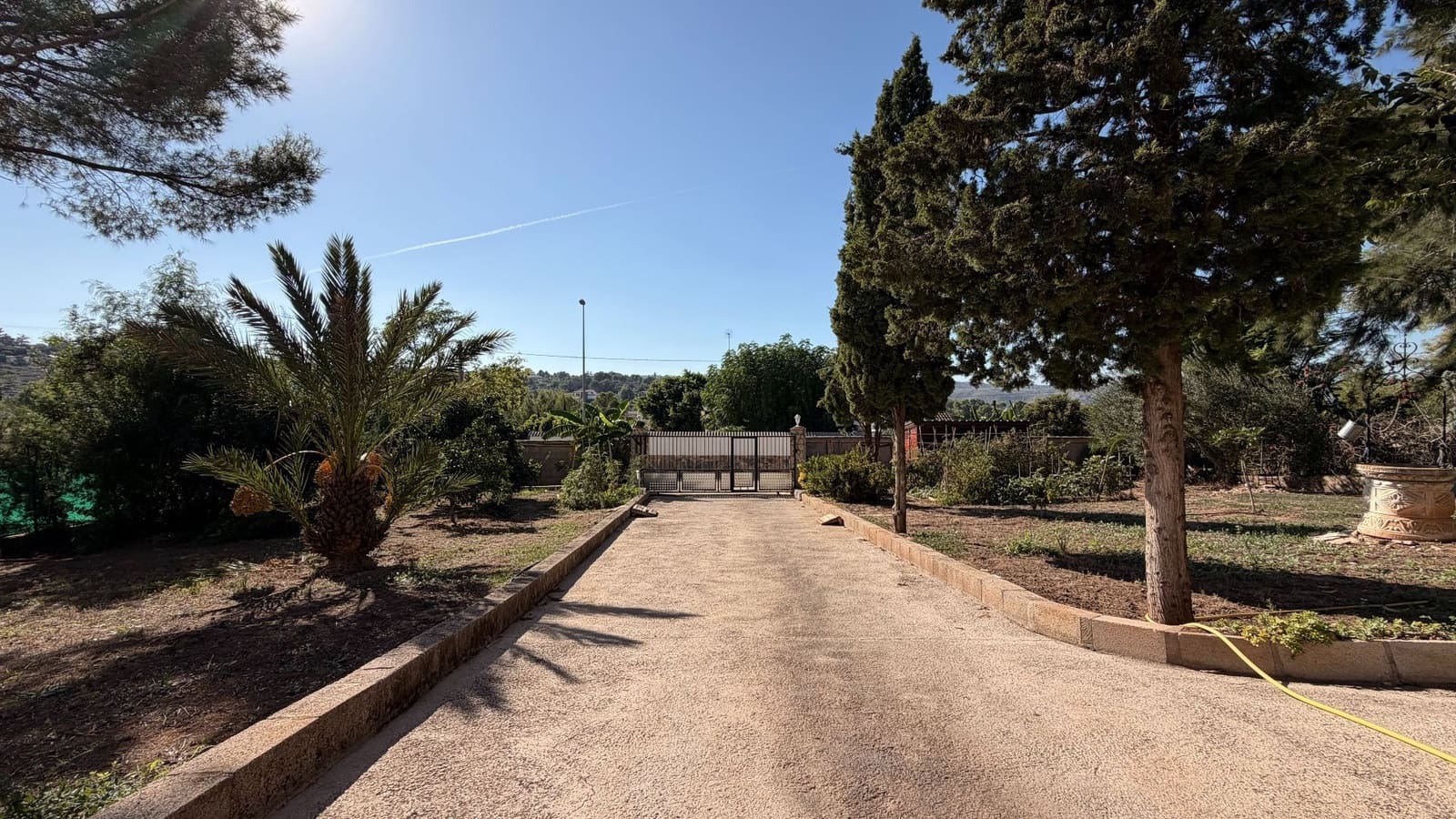 4 slaapkamer Villa te koop in Alberic met zwembad garage - € 360.000 (Ref: 10127726)