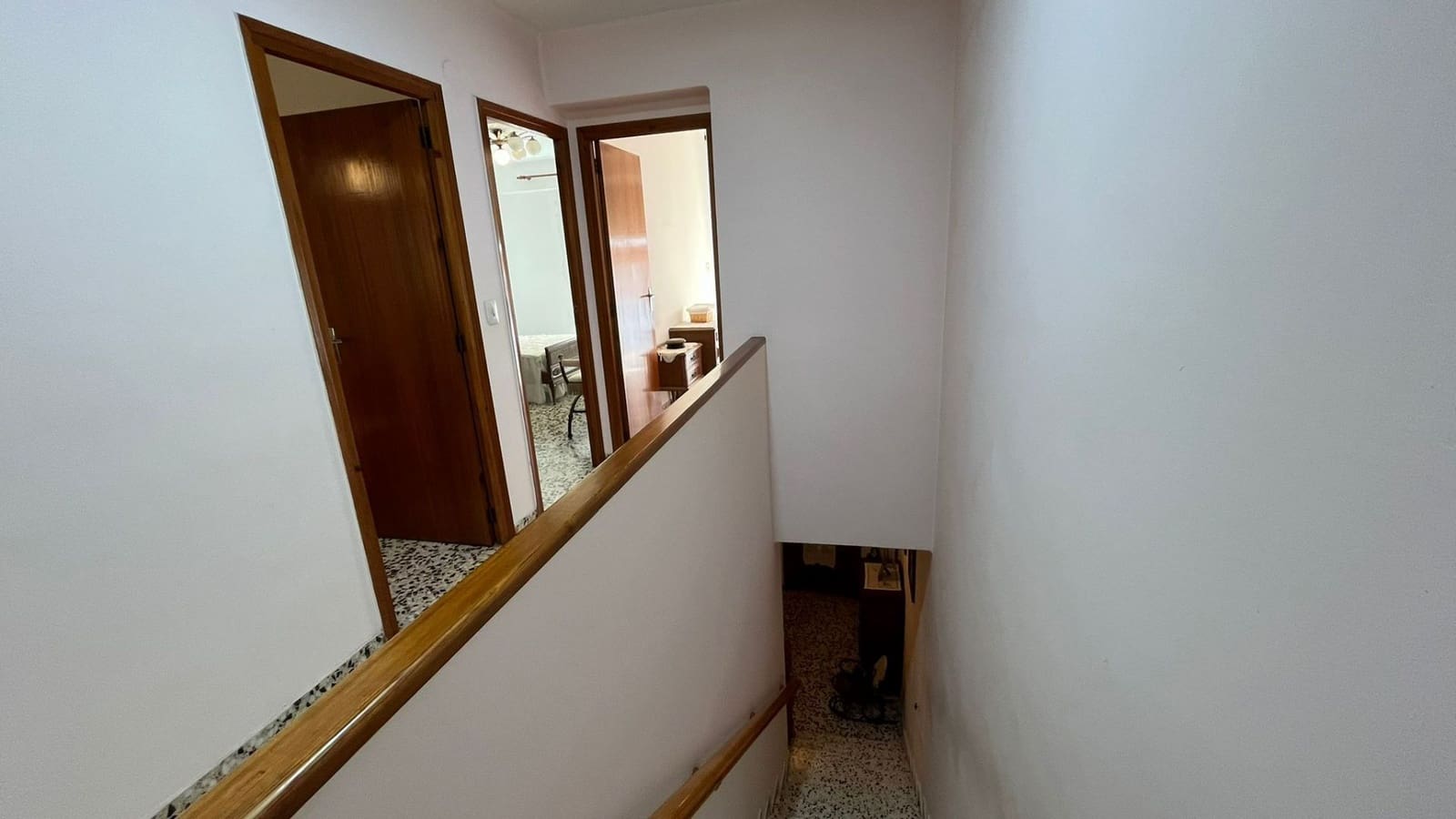 4 slaapkamer Villa te koop in Alberic met garage - € 155.000 (Ref: 10131236)