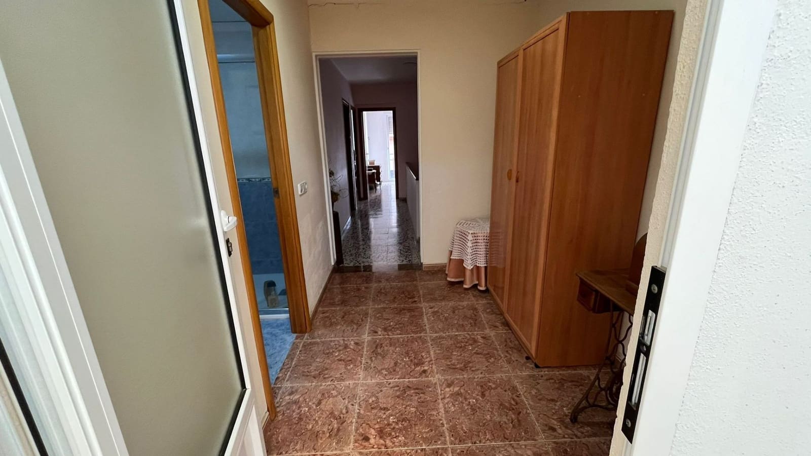 4 slaapkamer Villa te koop in Alberic met garage - € 155.000 (Ref: 10131236)