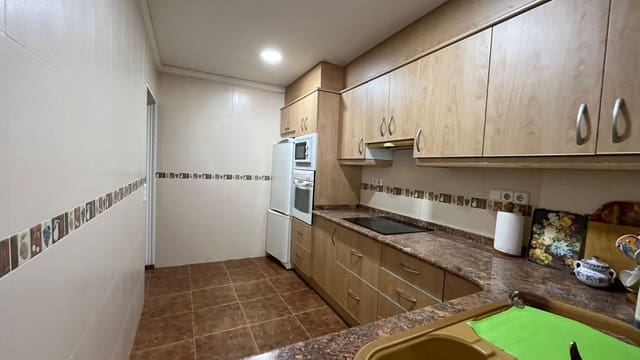 4 slaapkamer Villa te koop in Alberic met garage - € 155.000 (Ref: 10131236)