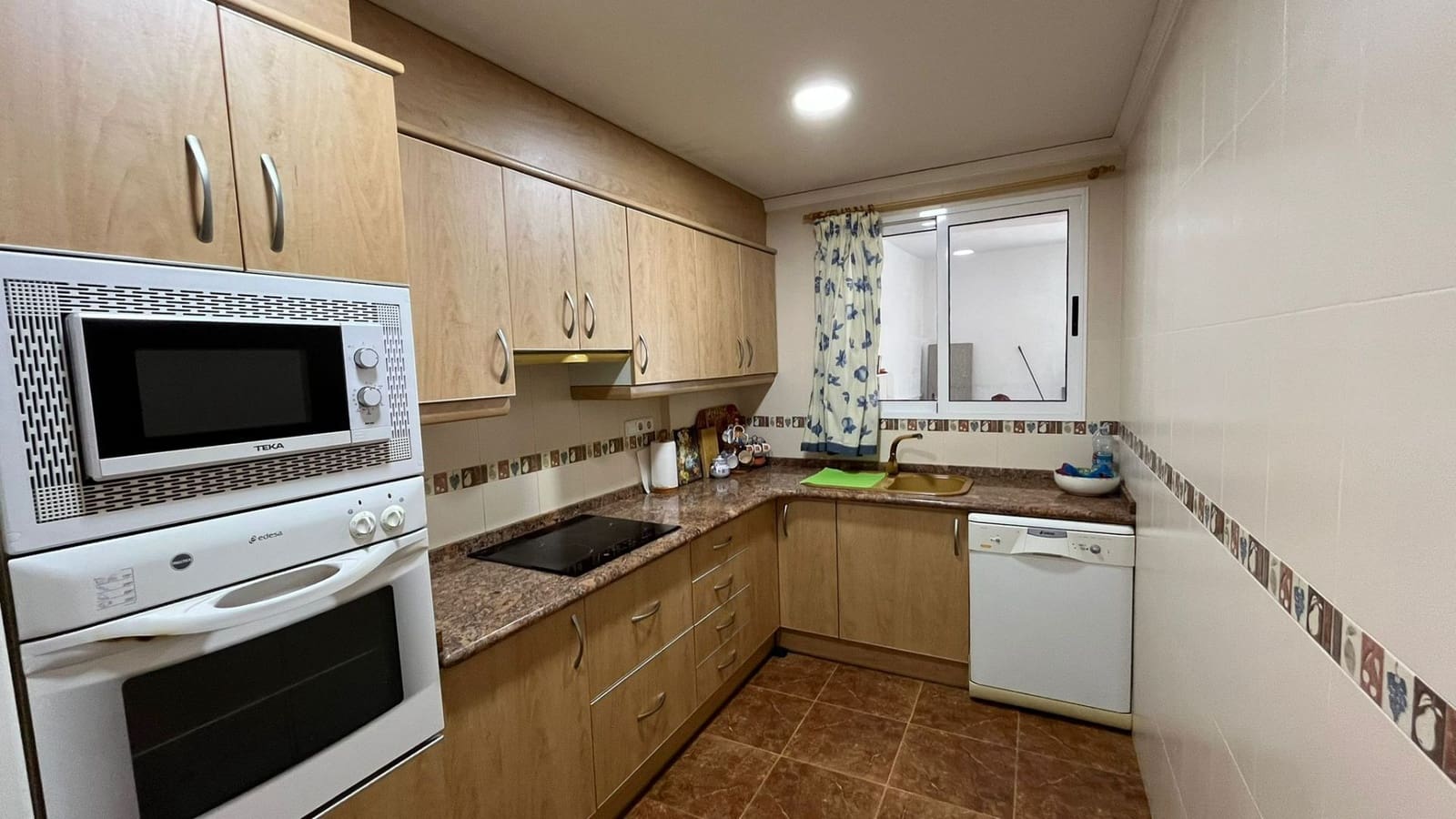 4 slaapkamer Villa te koop in Alberic met garage - € 155.000 (Ref: 10131236)