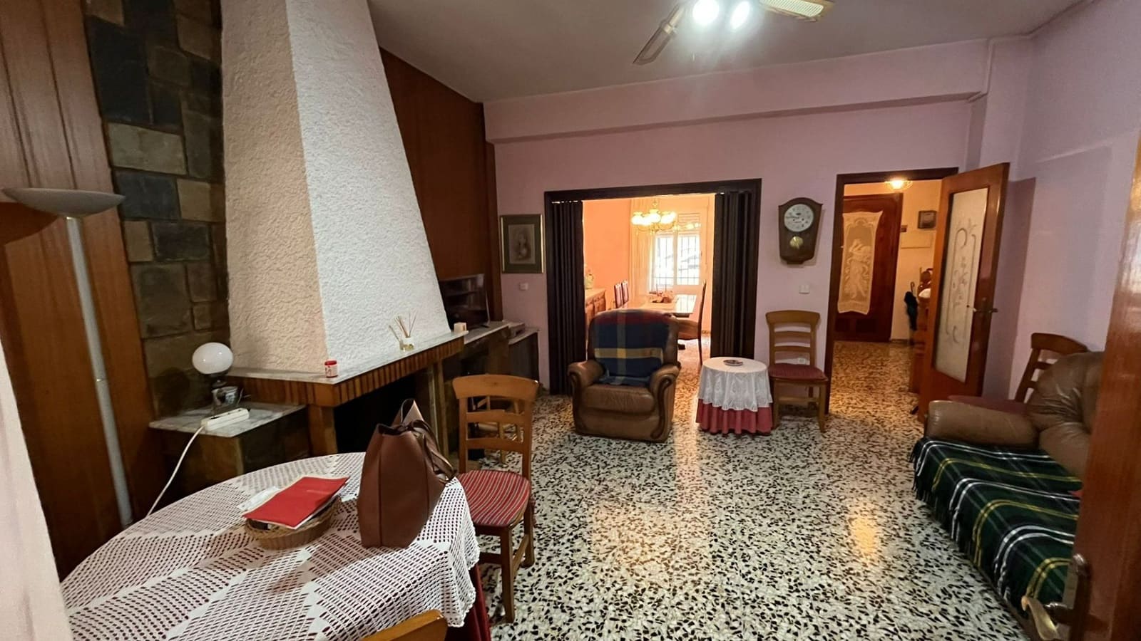 4 slaapkamer Villa te koop in Alberic met garage - € 155.000 (Ref: 10131236)