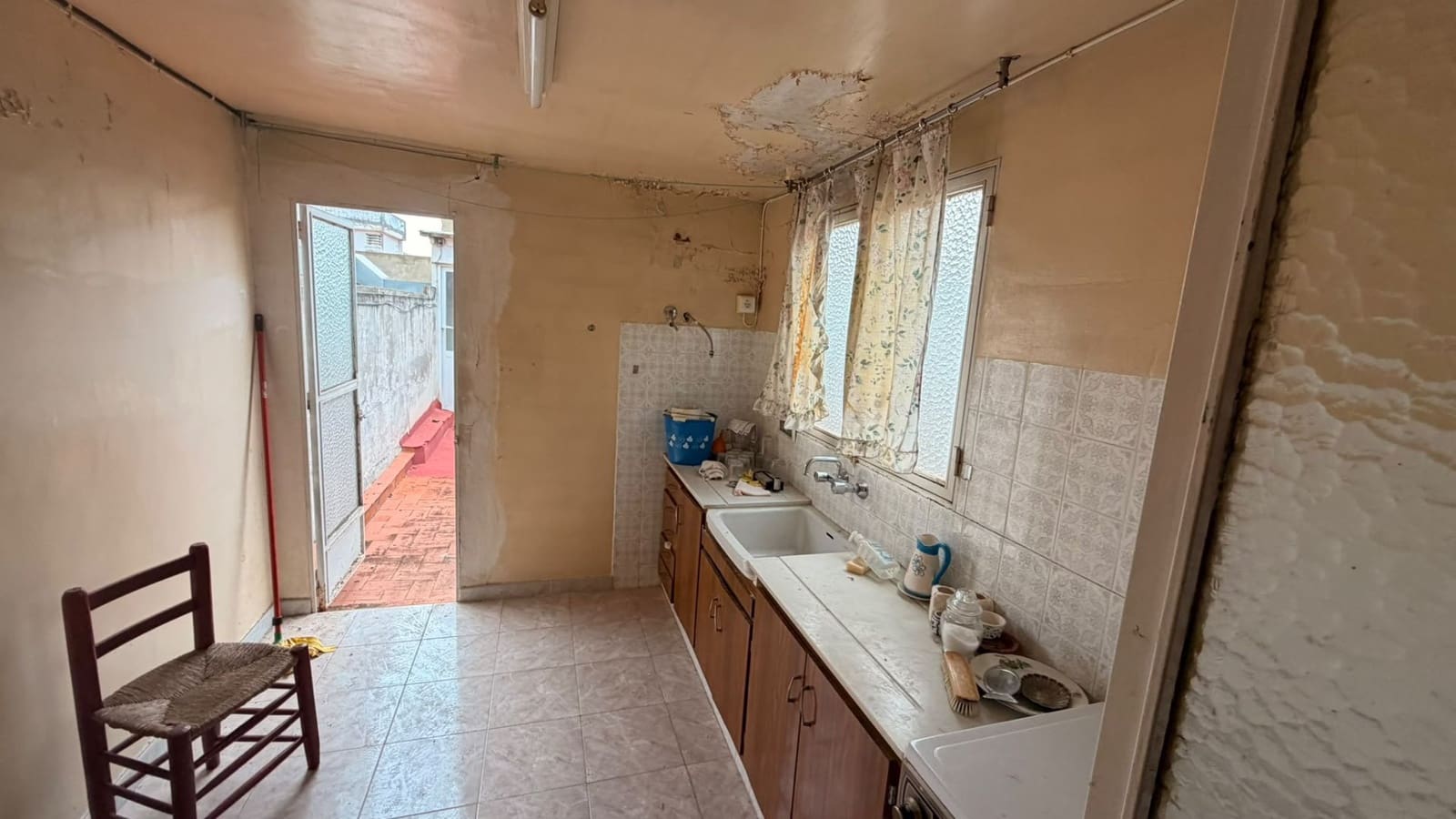 3 Zimmer Wohnung zu verkaufen in Alberic - 48.000 € (Ref: 10154620)