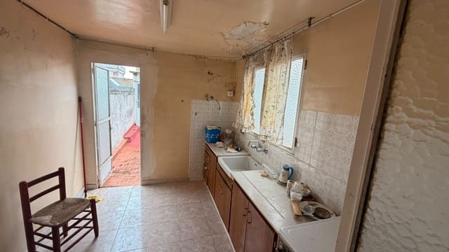 3 Zimmer Wohnung zu verkaufen in Alberic - 48.000 € (Ref: 10154620)