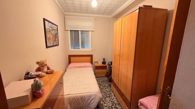 4 Zimmer Wohnung zu verkaufen in Alberic - 93.000 € (Ref: 10154621)