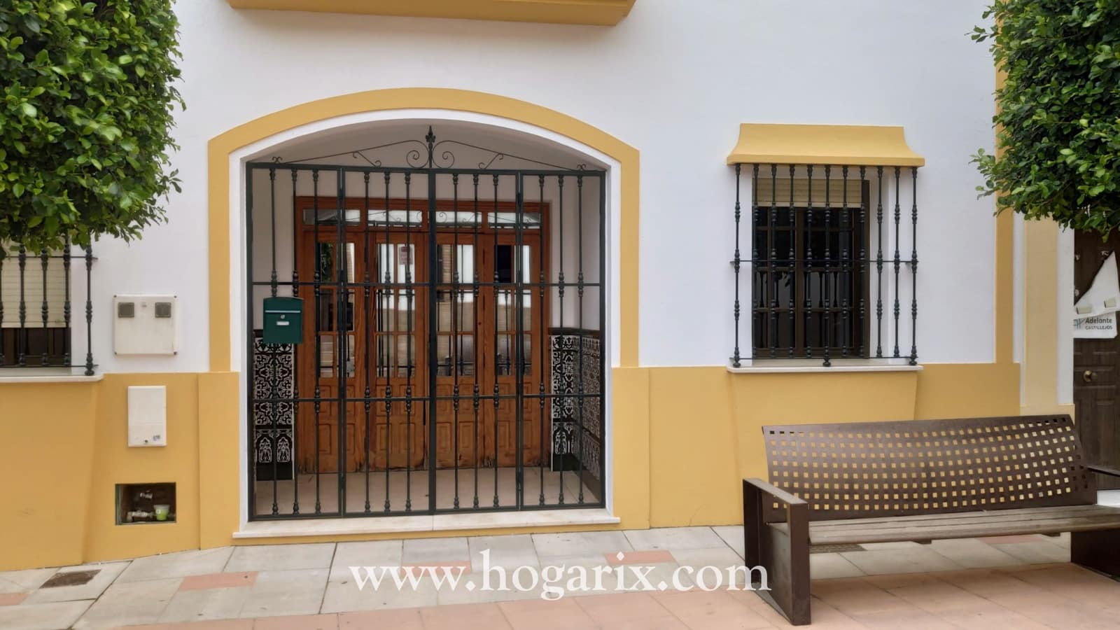 Commercial for sale in Villanueva de los Castillejos - € 85,000 (Ref: 9720365)