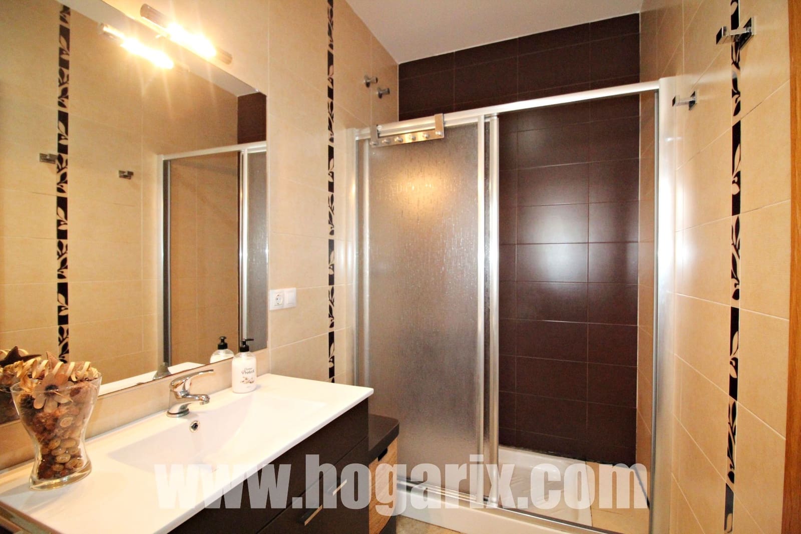 2 bedroom Flat for sale in Huelva city with garage - € 194,900 (Ref: 9720374)