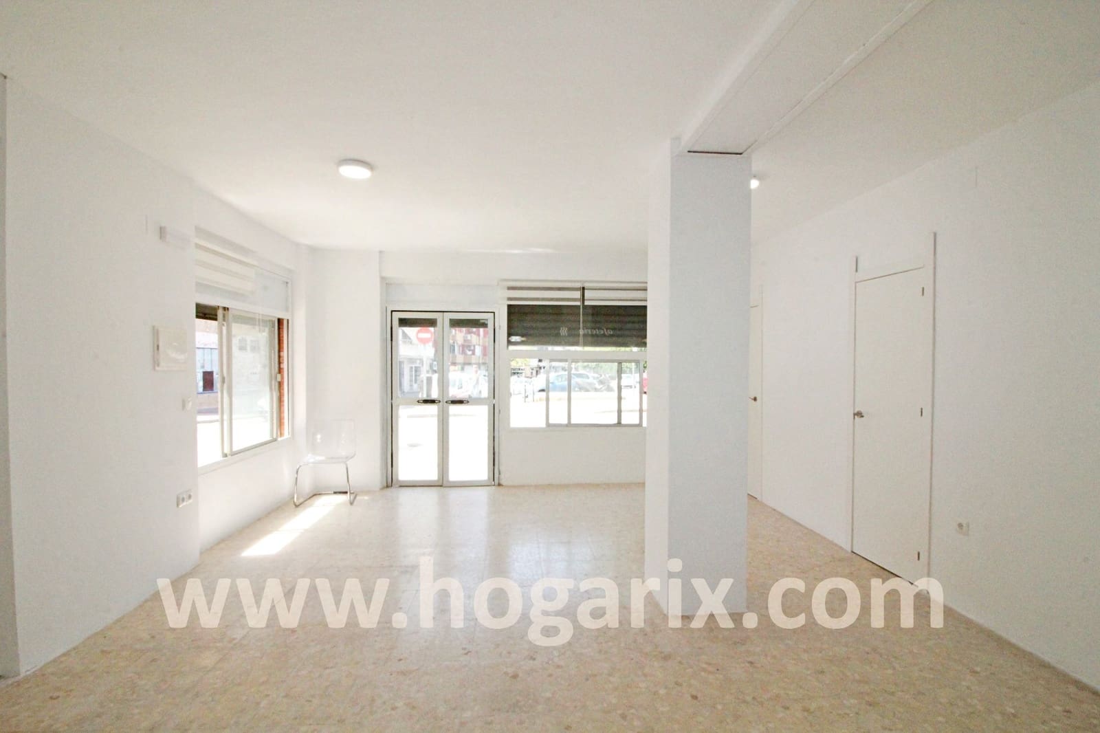 Commercial for rent in Huelva city - € 800 (Ref: 9720379)
