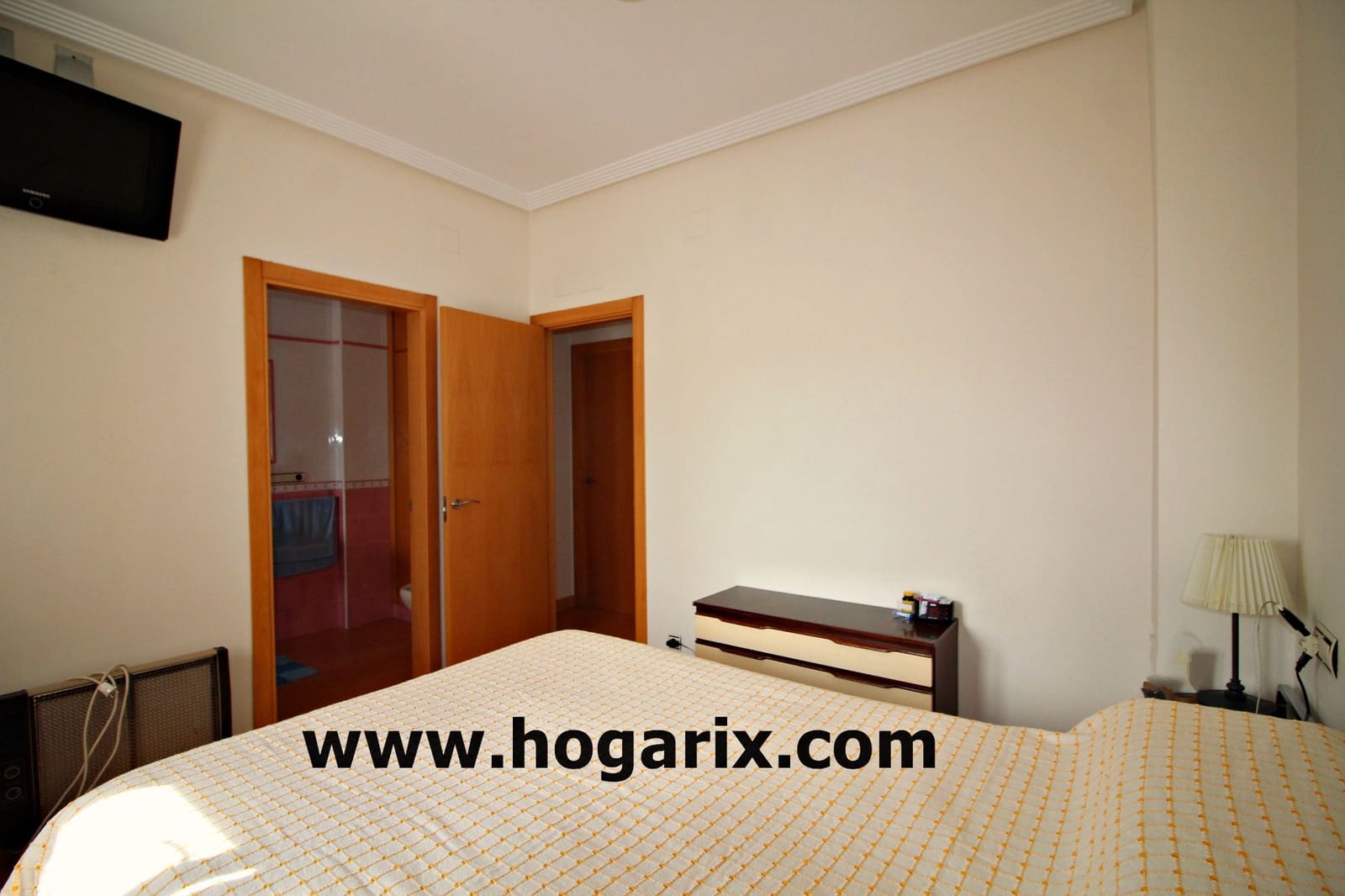 4 bedroom Flat for sale in Villanueva de los Castillejos with garage - € 200,000 (Ref: 9720380)