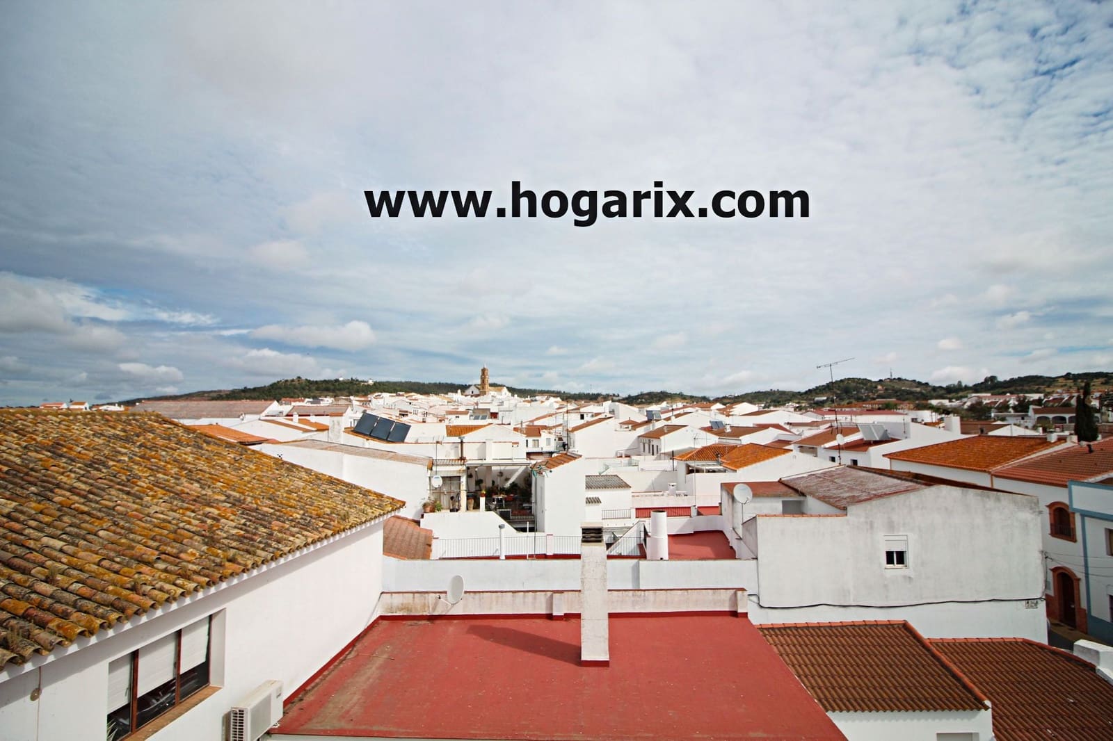 4 bedroom Flat for sale in Villanueva de los Castillejos with garage - € 200,000 (Ref: 9720380)