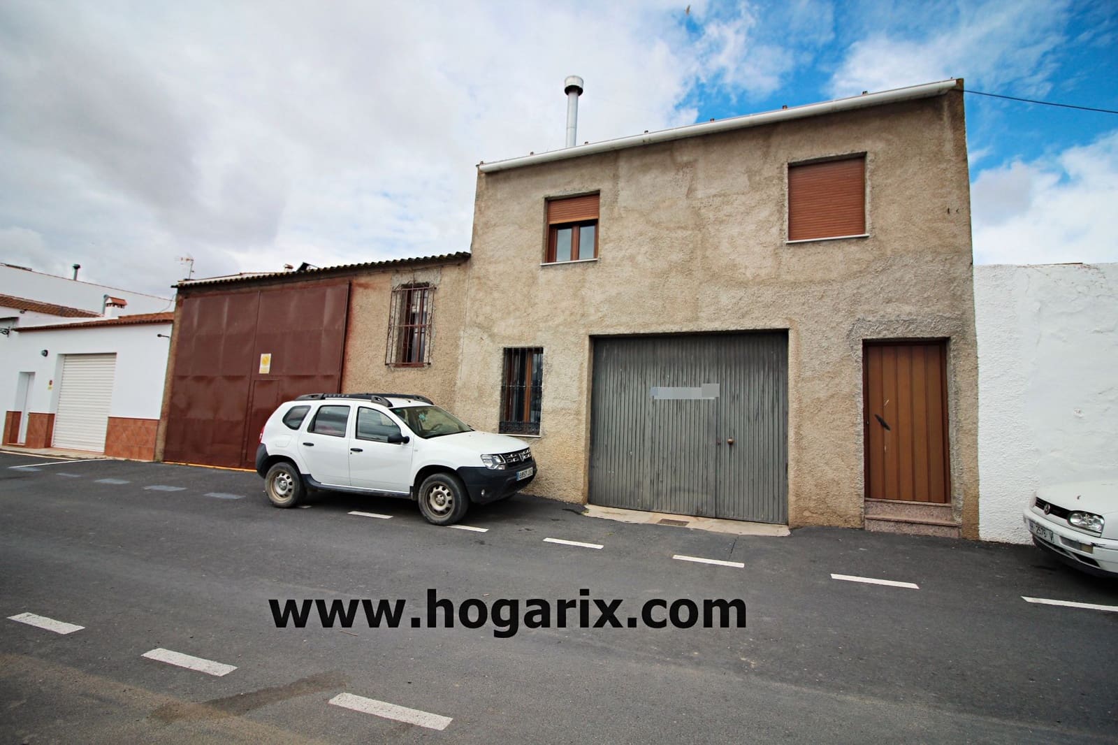 4 bedroom Flat for sale in Villanueva de los Castillejos with garage - € 200,000 (Ref: 9720380)