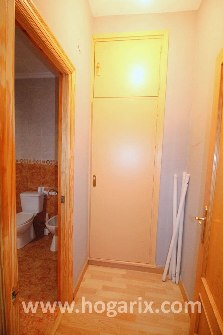 Office for rent in Huelva city - € 650 (Ref: 9720382)