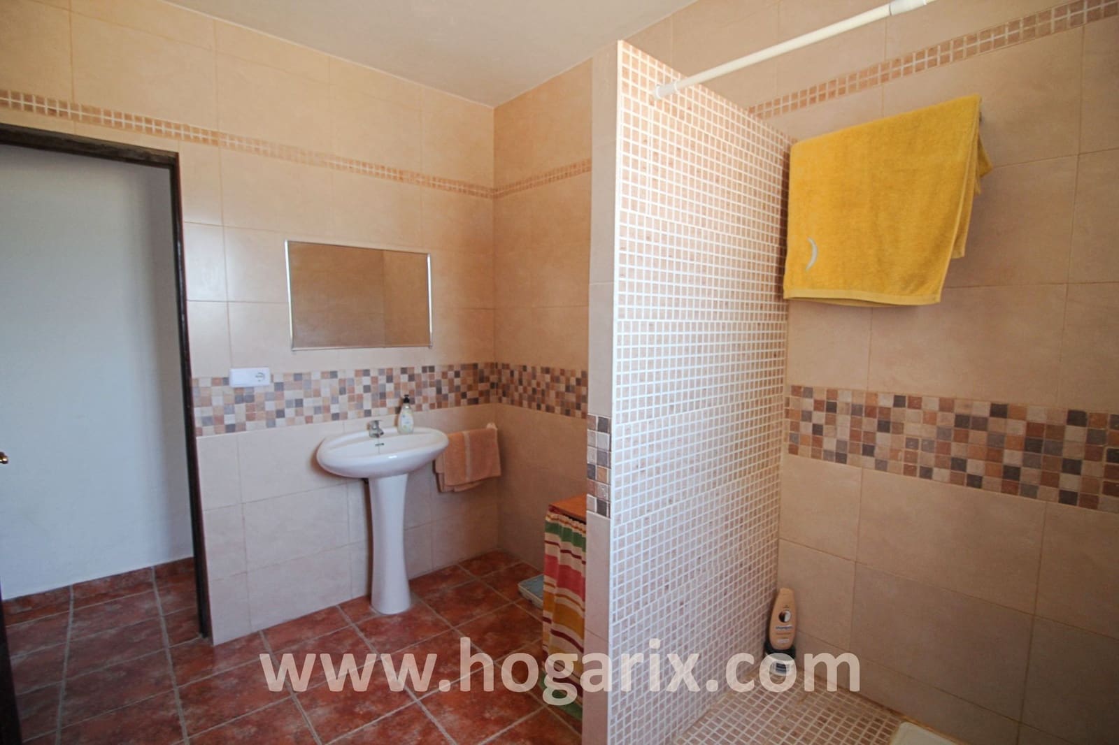 Finca/Country House for sale in Gibraleon - € 154,500 (Ref: 9720383)