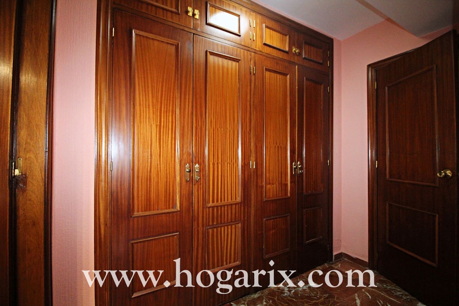 6 soverom Kjedet enebolig til salgs i Huelva by - € 325 000 (Ref: 9720384)