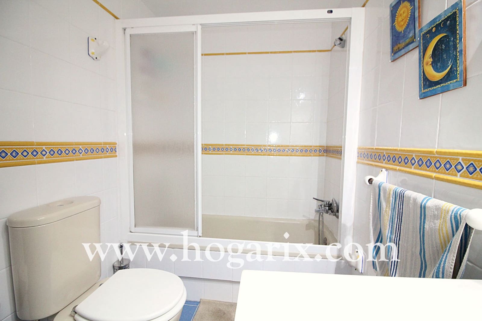 6 soverom Kjedet enebolig til salgs i Huelva by - € 325 000 (Ref: 9720384)