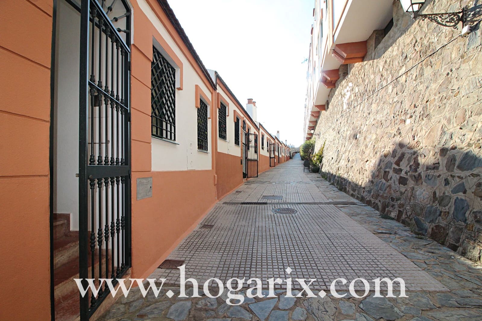 6 soverom Kjedet enebolig til salgs i Huelva by - € 325 000 (Ref: 9720384)