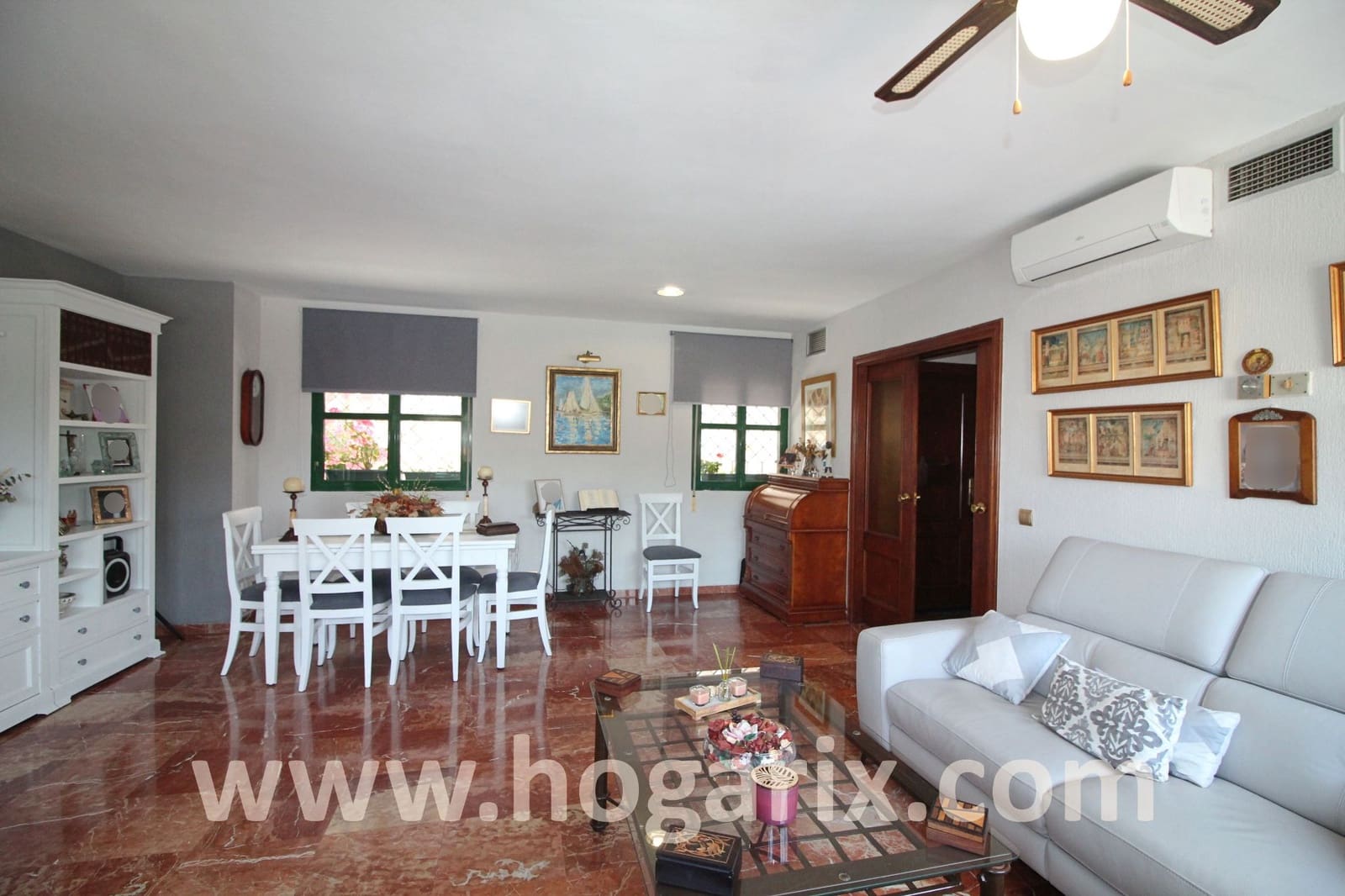 6 soverom Kjedet enebolig til salgs i Huelva by - € 325 000 (Ref: 9720384)