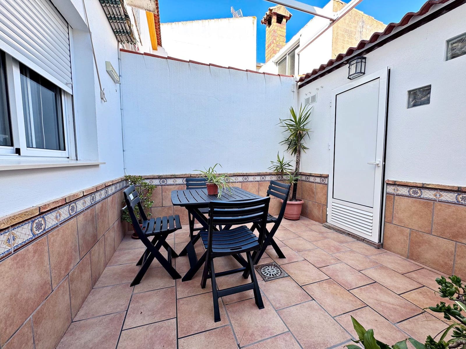 4 Zimmer Haus zu verkaufen in Beas - 132.900 € (Ref: 9720387)