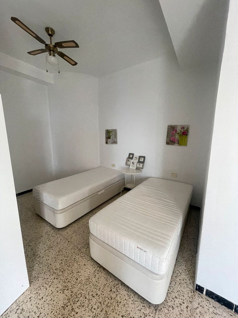 Apartment for sale in Bollullos Par del Condado - € 290,000 (Ref: 9720388)