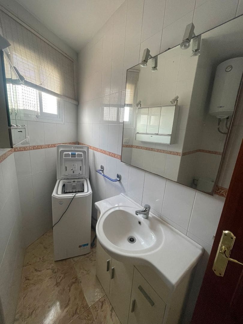 Apartment for sale in Bollullos Par del Condado - € 290,000 (Ref: 9720388)