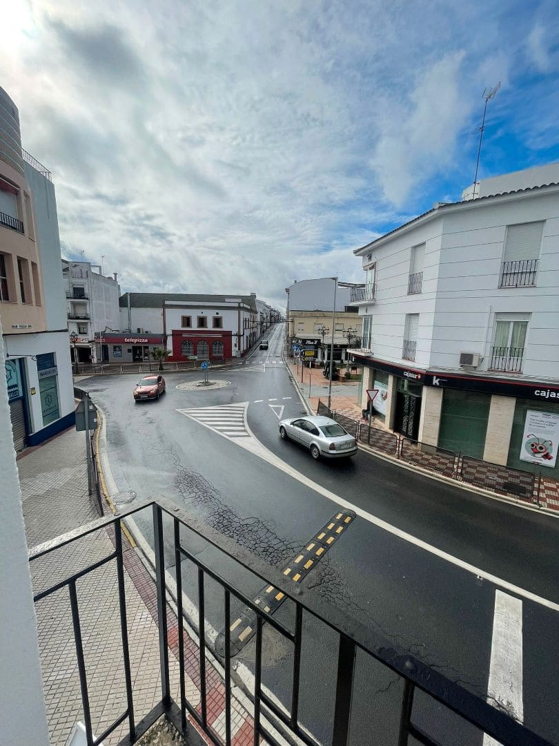 Apartment for sale in Bollullos Par del Condado - € 290,000 (Ref: 9720388)