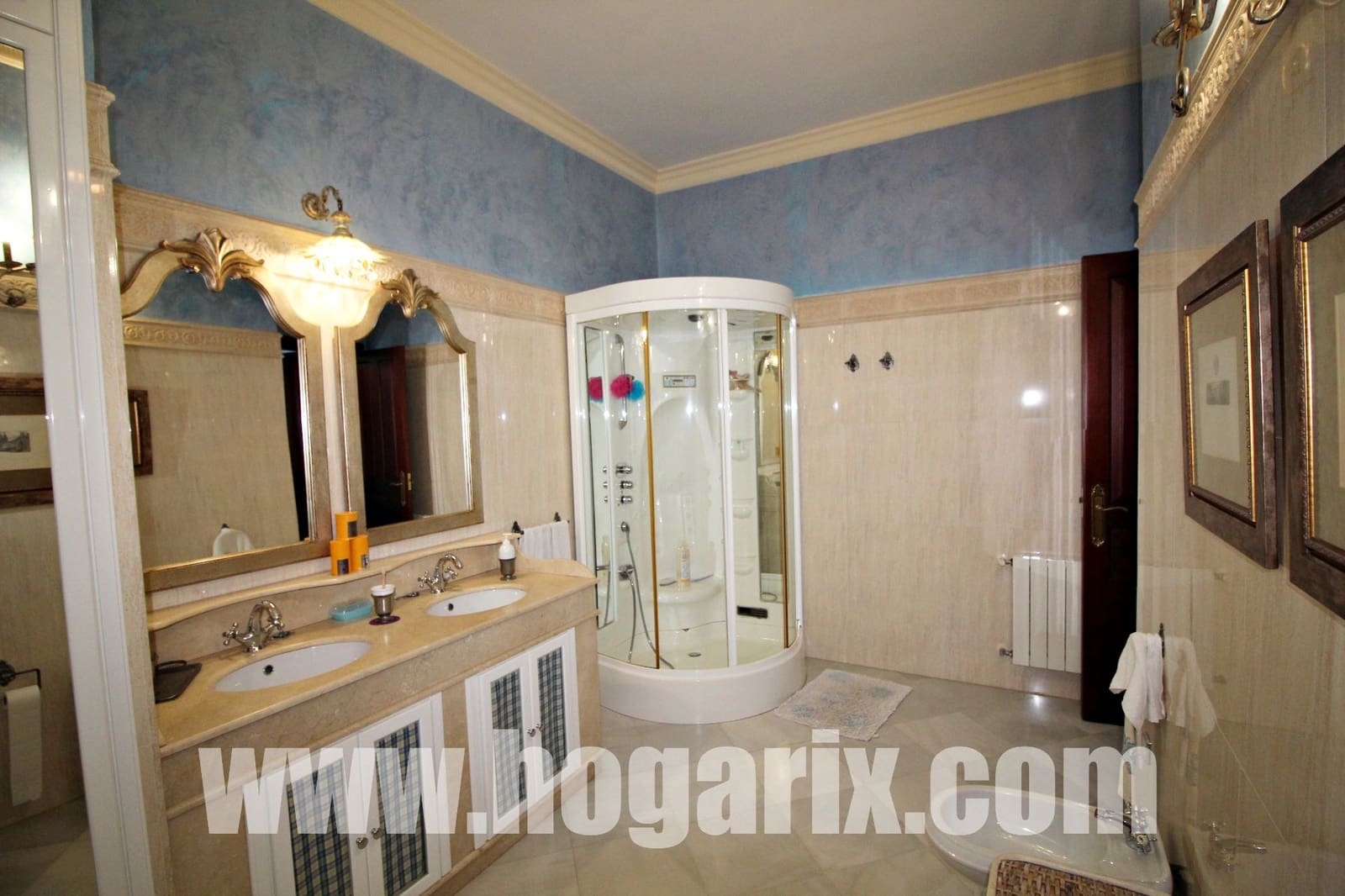 Townhouse for sale in Moguer - € 689,900 (Ref: 9720389)