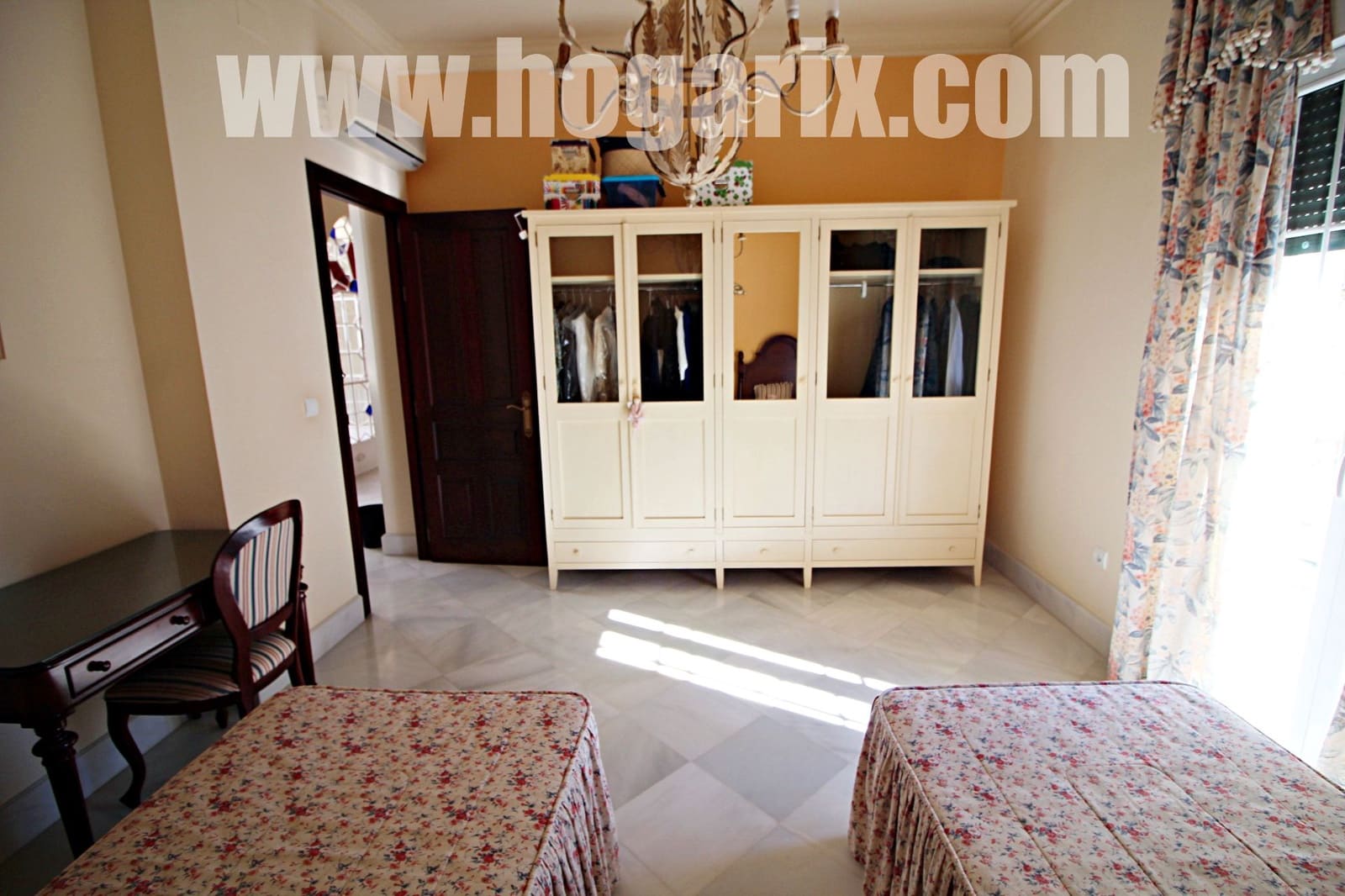 Townhouse for sale in Moguer - € 689,900 (Ref: 9720389)