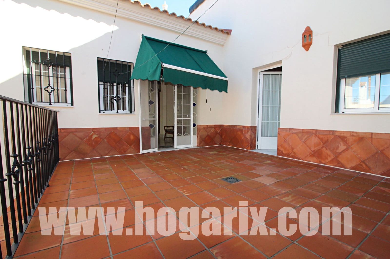 Townhouse for sale in Moguer - € 689,900 (Ref: 9720389)