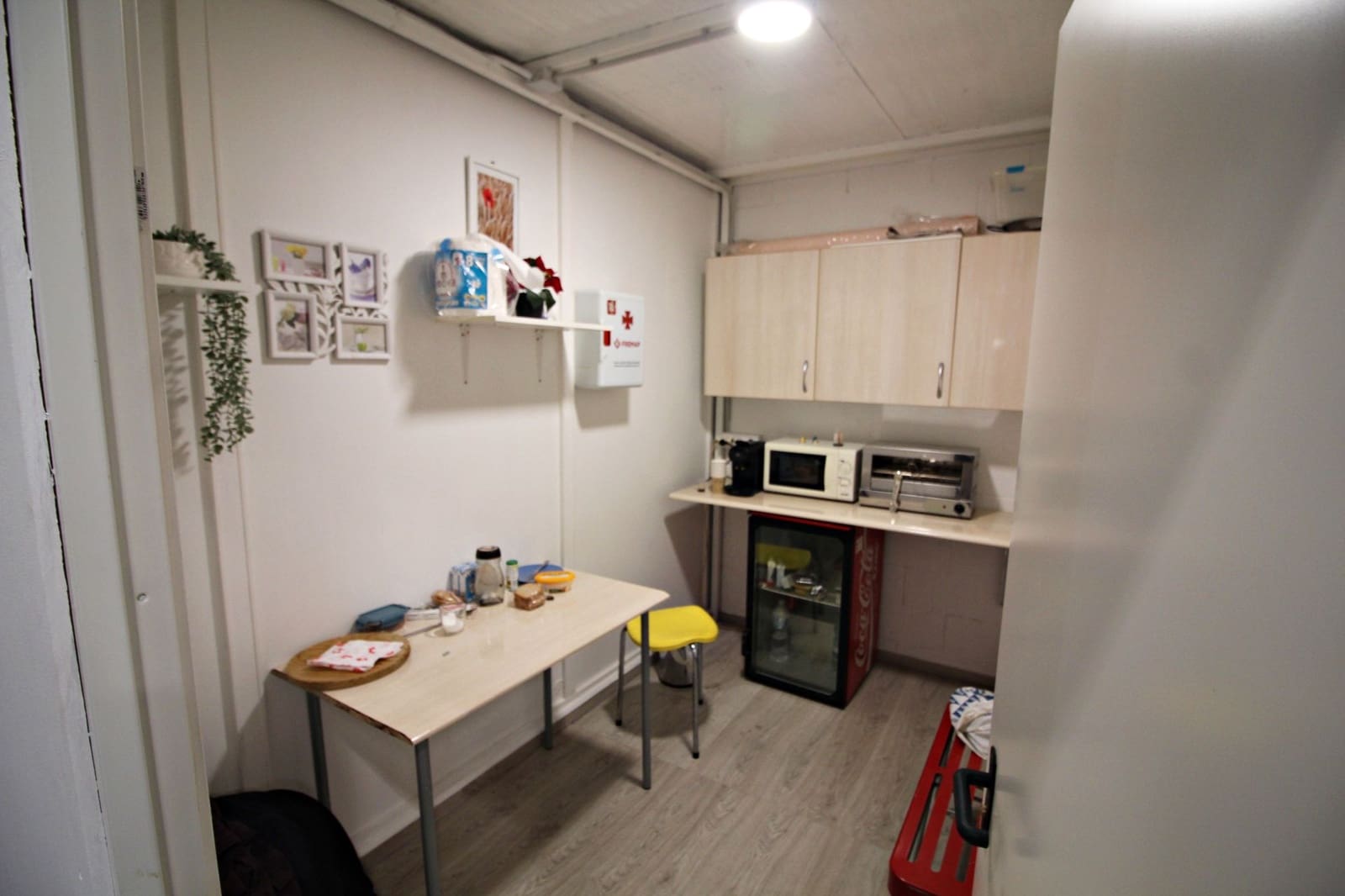 Commercial for sale in Huelva city - € 149,900 (Ref: 9720390)