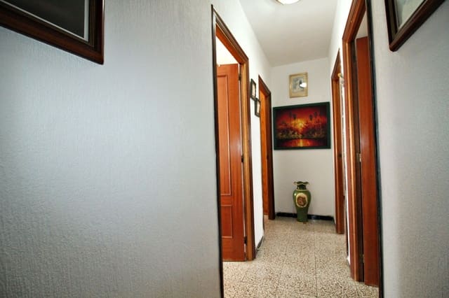 4 camera da letto Appartamento in vendita in Huelva città - 179.900 € (Rif: 9720393)