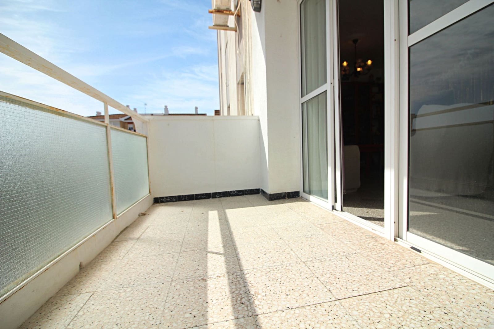 4 bedroom Flat for sale in Huelva city - € 179,900 (Ref: 9720393)