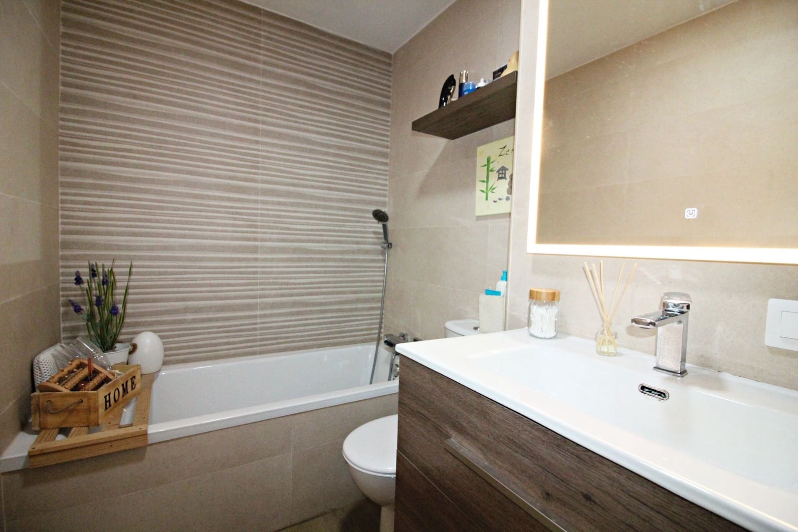 3 bedroom Flat for sale in Huelva city with garage - € 196,900 (Ref: 9720395)