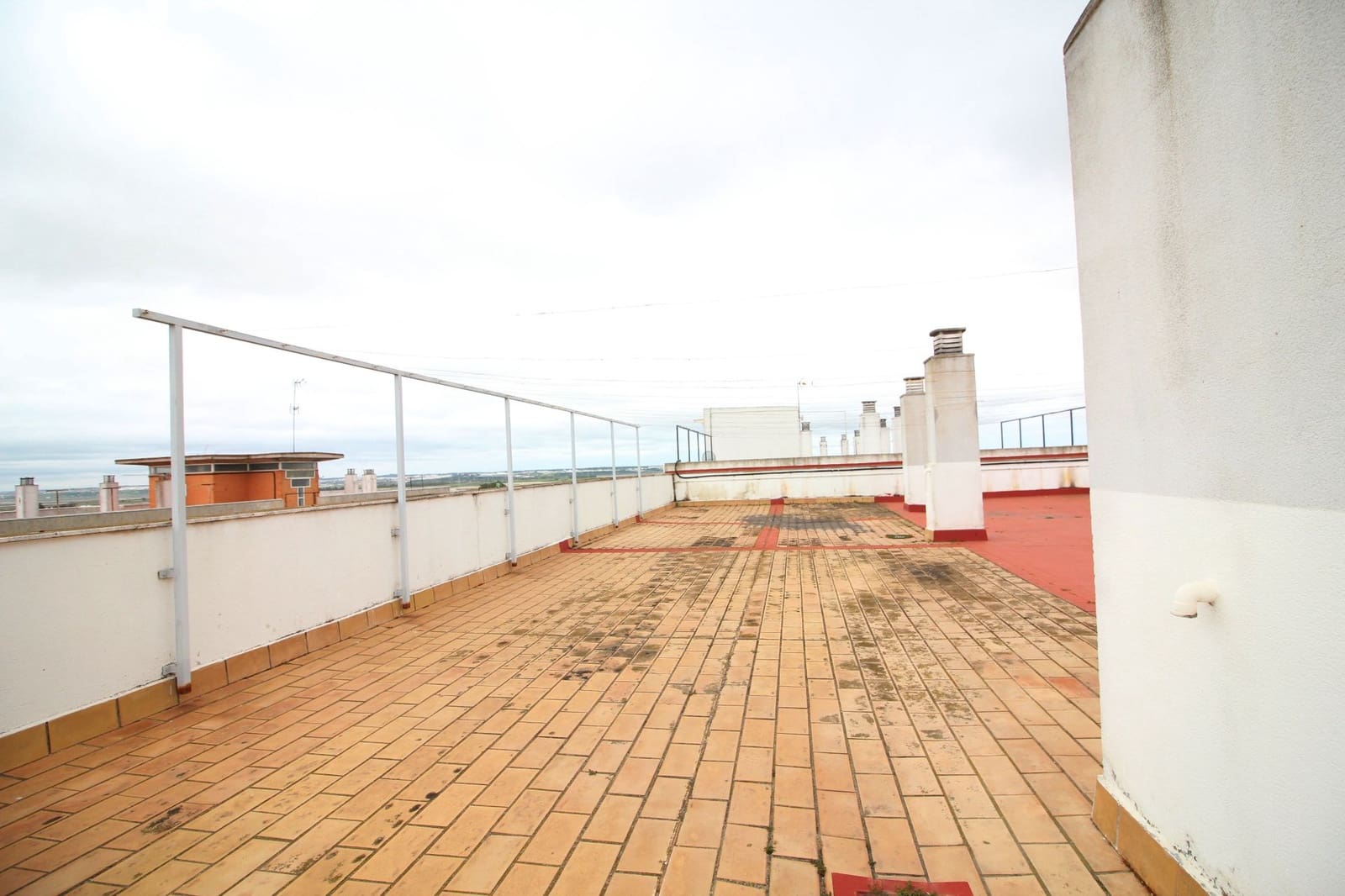 3 bedroom Flat for sale in Huelva city with garage - € 196,900 (Ref: 9720395)