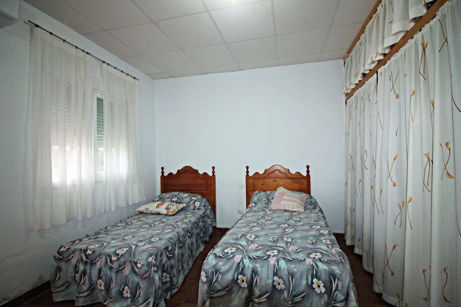 Finca/Country House for sale in Gibraleon - € 76,000 (Ref: 9720396)