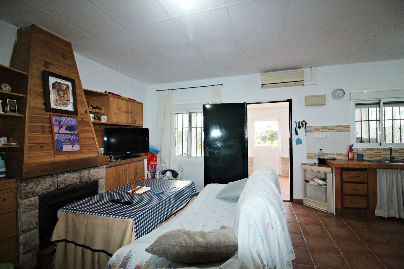 Finca/Country House for sale in Gibraleon - € 76,000 (Ref: 9720396)