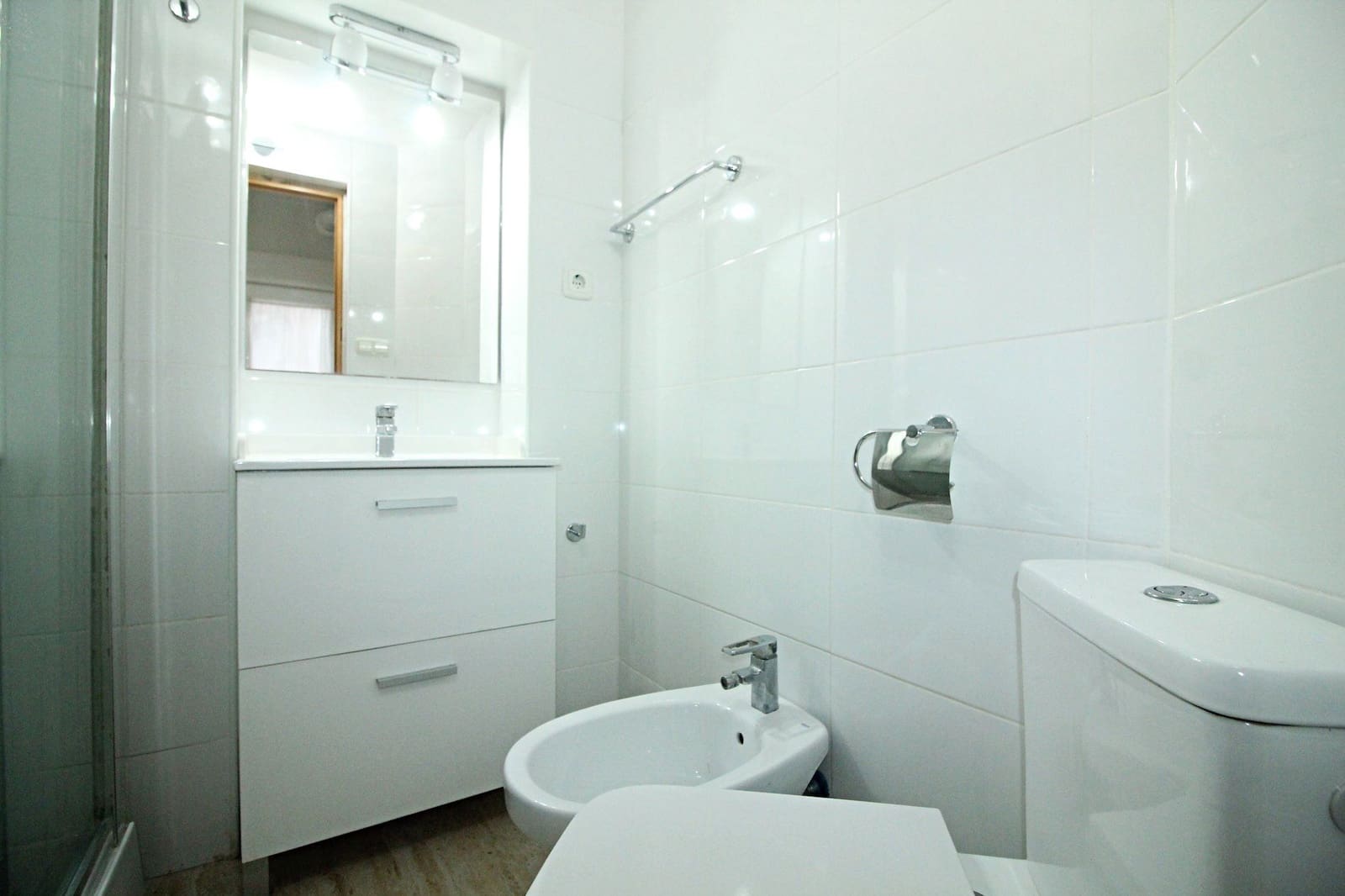 3 bedroom Flat for sale in Huelva city - € 105,900 (Ref: 9720840)