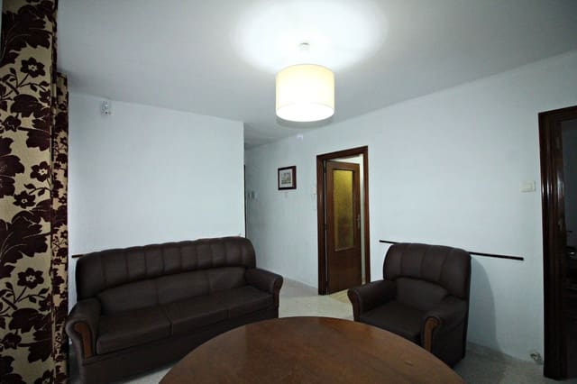 3 bedroom Flat for sale in Huelva city - € 105,900 (Ref: 9720840)