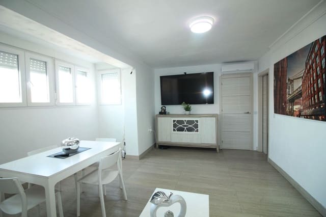 4 bedroom Flat for sale in Huelva city - € 154,900 (Ref: 9730827)