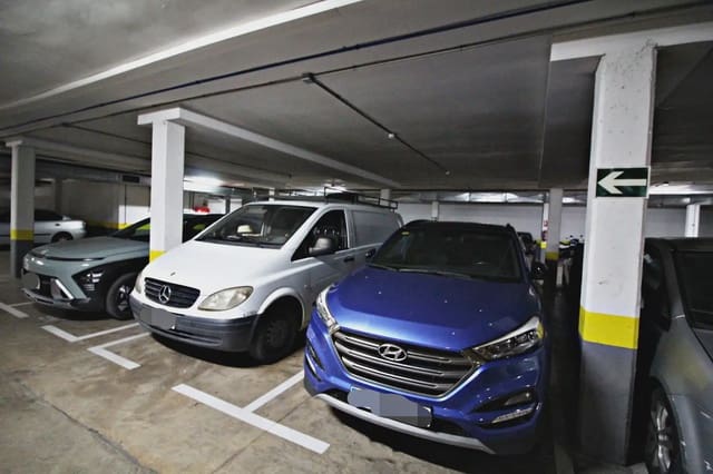 Garage te koop in Huelva stad - € 12.900 (Ref: 9761569)